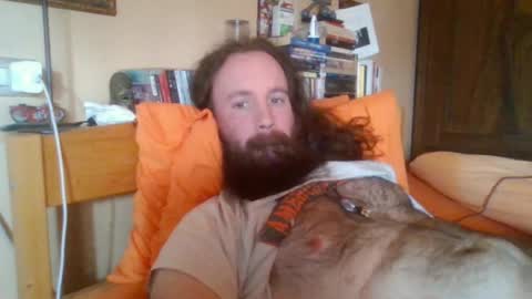 yeti_92 online show from March 12, 1:50 pm