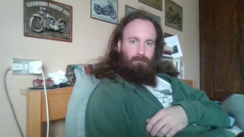 yeti_92 online show from April 1, 11:11 am