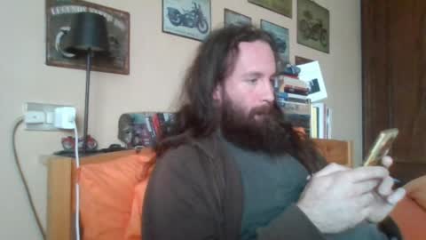 yeti_92 online show from April 10, 8:08 am