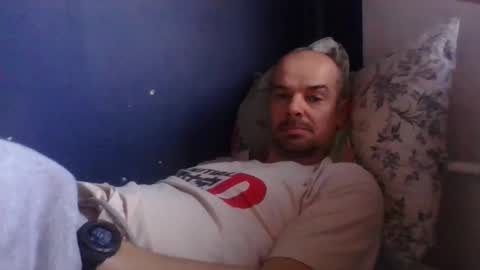 Snapshot of yewloo chatting on November 1, 2:41 pm yewloo online show from November 1, 2:41 pm