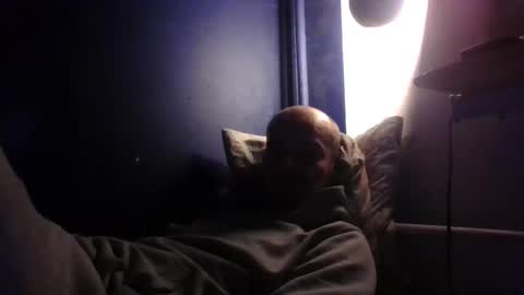 Snapshot of yewloo chatting on November 11, 7:14 pm yewloo online show from November 11, 7:14 pm