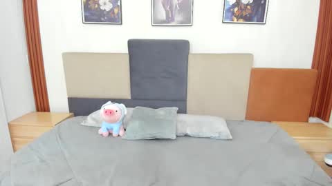 YEYE online show from January 10, 2:46 am