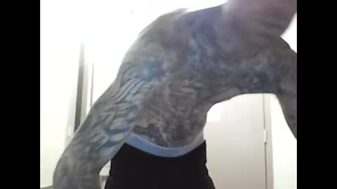 yfwb69xxx online show from October 14, 6:36 am