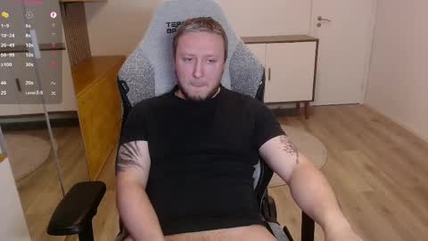 James online show from April 4, 11:46 pm