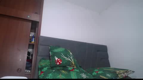 Yiny online show from January 15, 8:52 am