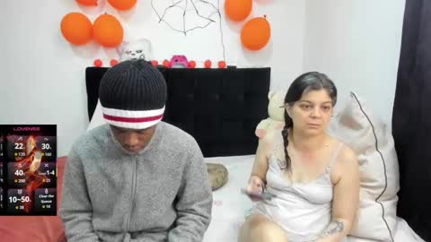 yinyyanghot online show from October 31, 10:38 am