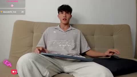 yizus_bonz online show from July 6, 11:18 pm