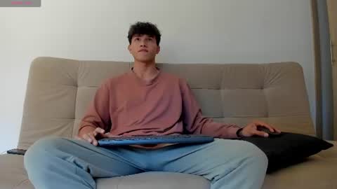 yizus_bonz online show from July 18, 9:29 pm