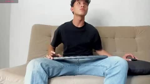 yizus_bonz online show from July 20, 10:34 pm