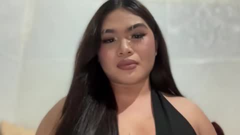 Snapshot of yllanahard chatting on December 30, 6:27 pm yllana love online show from December 30, 6:27 pm