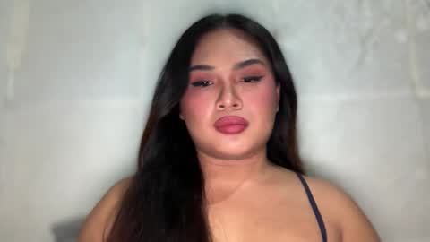 yllana love online show from April 13, 8:47 pm