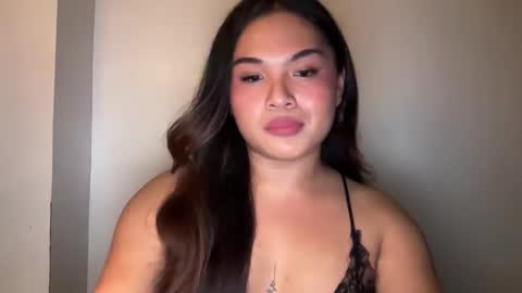 yllana love online show from April 26, 1:25 am