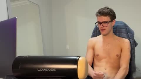 yngdesire1 online show from February 15, 6:10 am