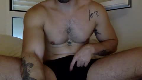 Snapshot of yngspaniard chatting on October 15, 5:24 pm yngspaniard online show from October 15, 5:24 pm