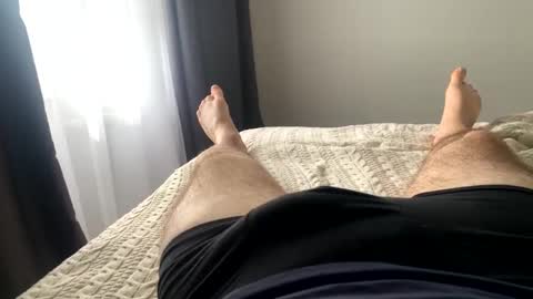 Snapshot of ynno31 chatting on February 1, 10:37 am Giannis online show from February 1, 10:37 am