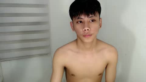 Snapshot of ynotyu chatting on October 8, 9:18 am ynotyu online show from October 8, 9:18 am