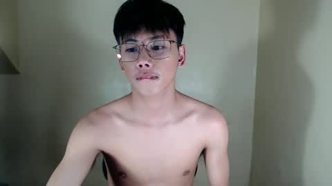 Snapshot of ynotyu chatting on November 3, 5:14 pm ynotyu online show from November 3, 5:14 pm