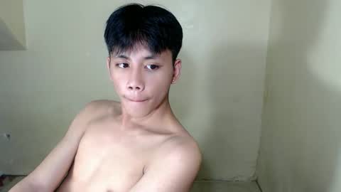 Snapshot of ynotyu chatting on November 21, 5:33 pm ynotyu online show from November 21, 5:33 pm