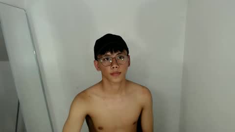 ynotyu online show from April 3, 4:38 pm