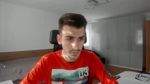 yoda130305 online show from November 18, 9:25 am