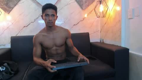 Snapshot of yoel_blessed chatting on June 11, 11:58 pm Yoel online show from June 11, 11:58 pm