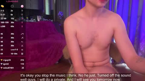 Snapshot of yoga_pizza_420 chatting on February 20, 7:34 am Max online show from February 20, 7:34 am