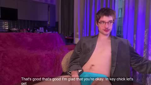 Snapshot of yoga_pizza_420 chatting on February 23, 4:39 am Max online show from February 23, 4:39 am