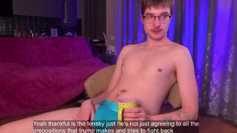 Snapshot of yoga_pizza_420 chatting on February 26, 4:36 am Max online show from February 26, 4:36 am