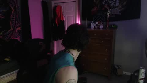 Snapshot of yogurtmaker chatting on December 3, 2:36 am Yogurtmaker online show from December 3, 2:36 am