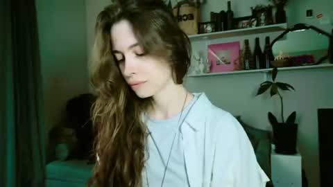 Snapshot of yoka_paradoxxx chatting on June 17, 10:06 am yoka_paradoxxx online show from June 17, 10:06 am