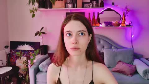 Snapshot of yoka_paradoxxx chatting on July 3, 10:10 am yoka_paradoxxx online show from July 3, 10:10 am
