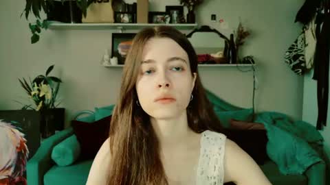 Snapshot of yoka_paradoxxx chatting on July 14, 10:54 am yoka_paradoxxx online show from July 14, 10:54 am