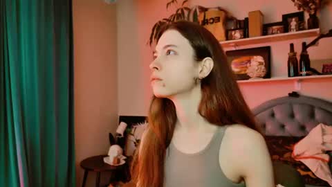 Snapshot of yoka_paradoxxx chatting on July 17, 9:27 am yoka_paradoxxx online show from July 17, 9:27 am