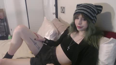 Yokai Girl online show from December 27, 11:21 pm