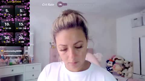 Snapshot of yokiko_daring chatting on January 30, 3:19 pm yokiko online show from January 30, 3:19 pm