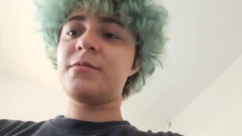 Little Mike Independent model online show from February 14, 6:04 pm