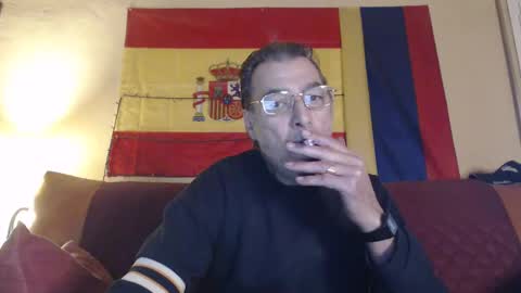 Snapshot of yosep44 chatting on February 1, 9:11 am yosep online show from February 1, 9:11 am