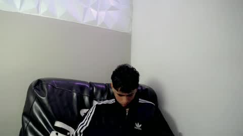 Snapshot of yosepp_cum chatting on April 26, 3:04 am YOSEP online show from April 26, 3:04 am