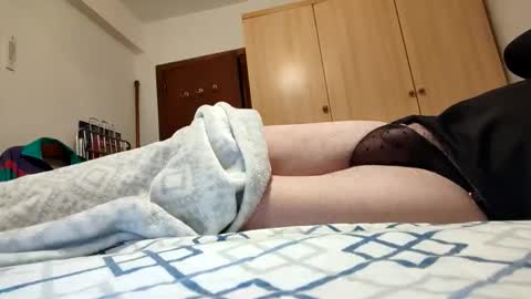 Snapshot of yosereyoyo chatting on January 10, 12:12 am yosereyoyo online show from January 10, 12:12 am