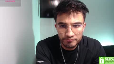 yoshy_man online show from June 25, 5:12 am