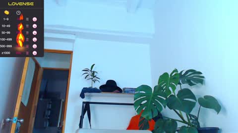 Enzo online show from January 19, 9:44 am