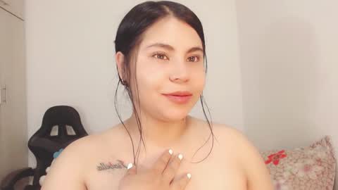 Snapshot of you_little_pervert chatting on October 24, 11:39 am Little Pervert  online show from October 24, 11:39 am
