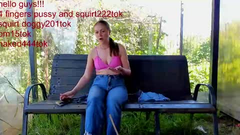 Snapshot of you_love_melisa chatting on May 6, 8:52 am private on 18 per minute start private 500 tokensOnlyfans online show from May 6, 8:52 am