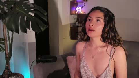 Snapshot of you_y0ung_pervert chatting on February 18, 2:38 am Mar  online show from February 18, 2:38 am