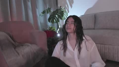 Snapshot of you_y0ung_pervert chatting on October 10, 2:21 am Mar  online show from October 10, 2:21 am