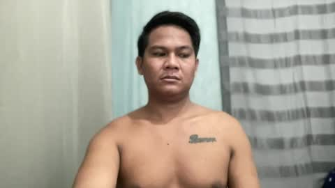 Snapshot of youbigboy_amon chatting on July 16, 3:29 pm youbigboy_amon online show from July 16, 3:29 pm