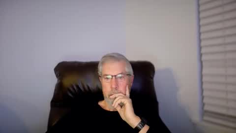 Colorado Guy Straight online show from January 12, 1:05 pm