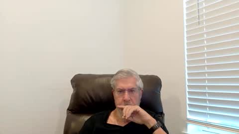 Snapshot of yougogirl_3 chatting on June 6, 12:10 pm Colorado Guy Straight online show from June 6, 12:10 pm