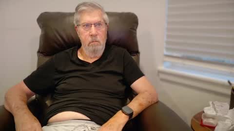 Colorado Guy Straight online show from July 8, 11:37 am