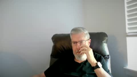Colorado Guy Straight online show from July 22, 1:03 pm